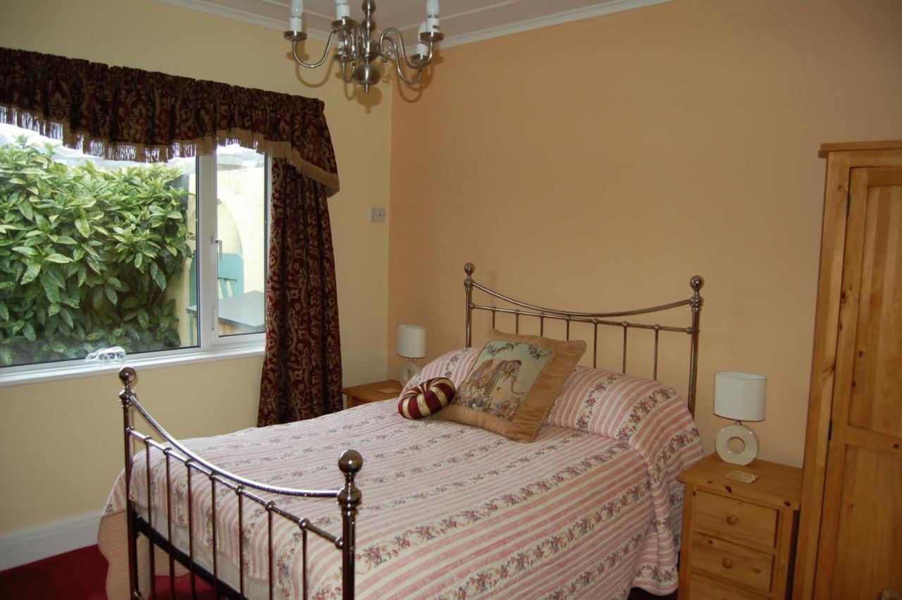Paths End Bed & Breakfast Port Isaac Bagian luar foto